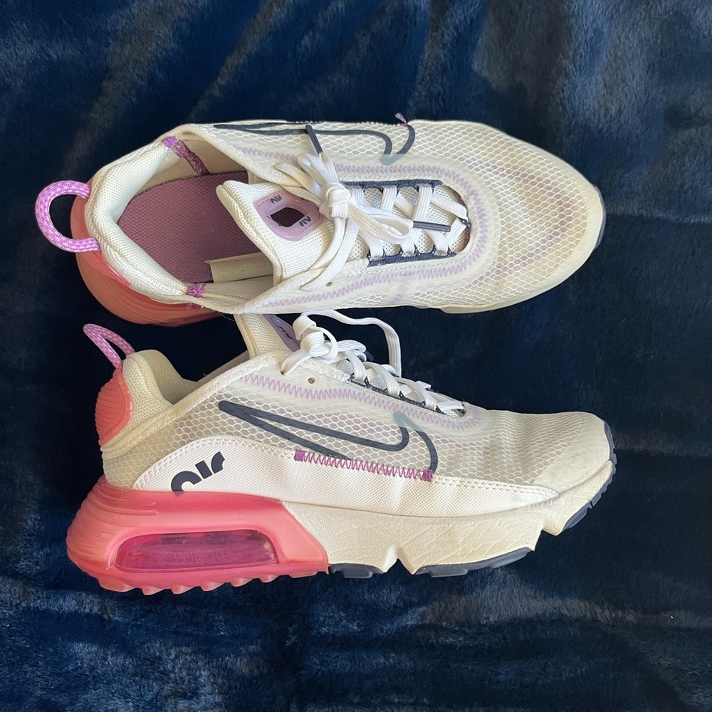 Nike Airmax 2090 Womens 7